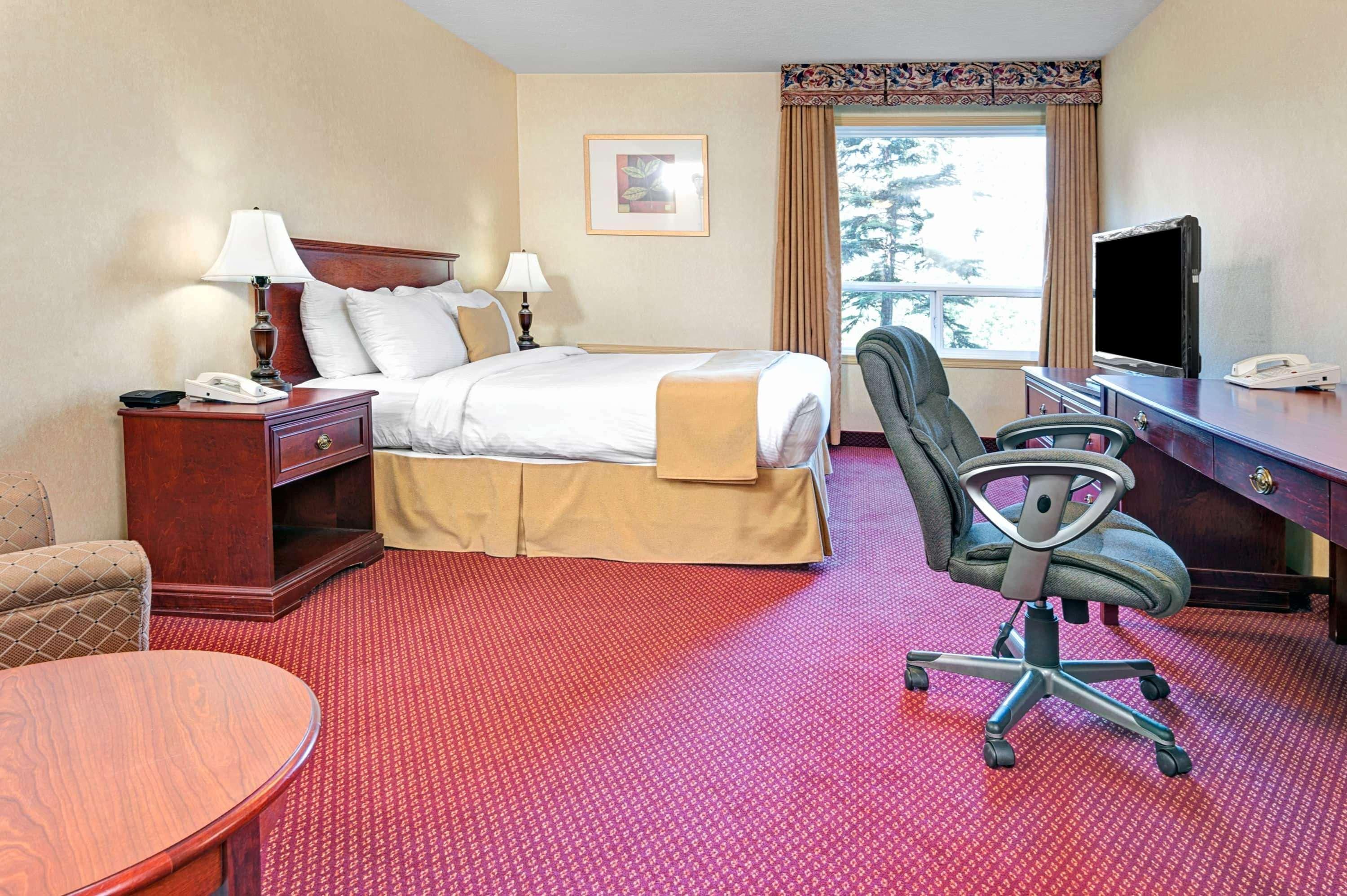 Quality Inn & Suites Edmonton International Airport Leduc Buitenkant foto