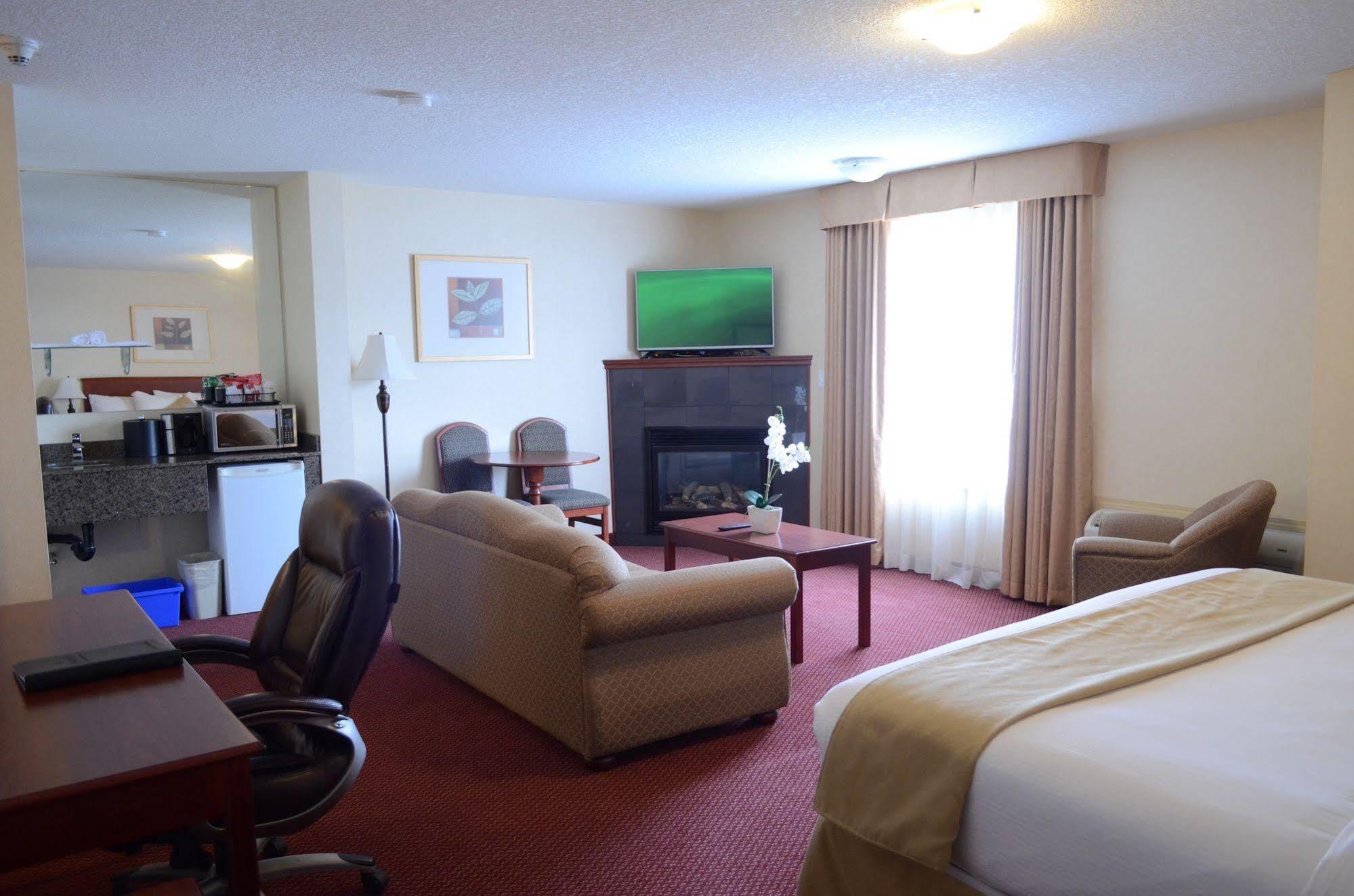 Quality Inn & Suites Edmonton International Airport Leduc Buitenkant foto