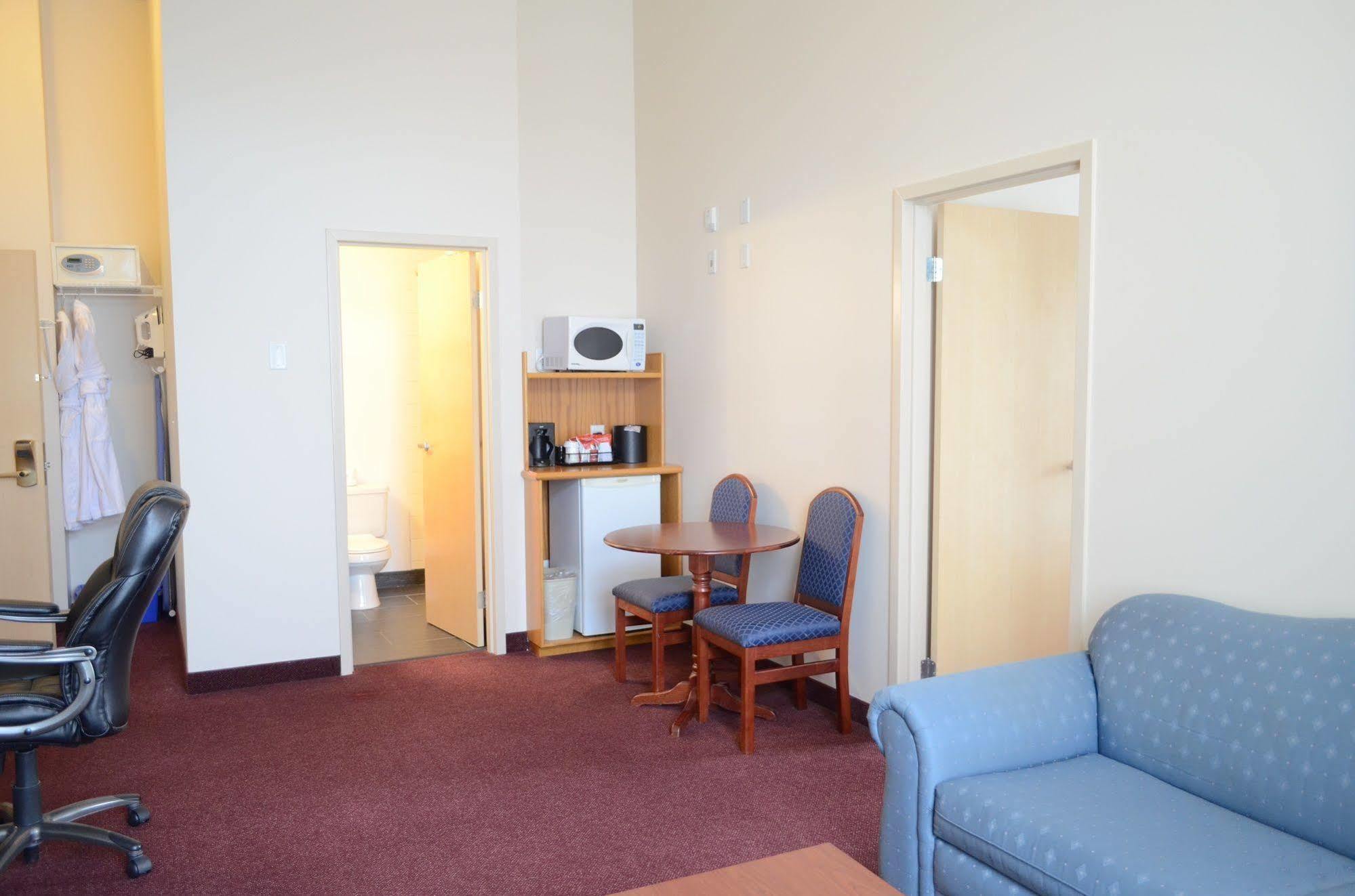 Quality Inn & Suites Edmonton International Airport Leduc Buitenkant foto