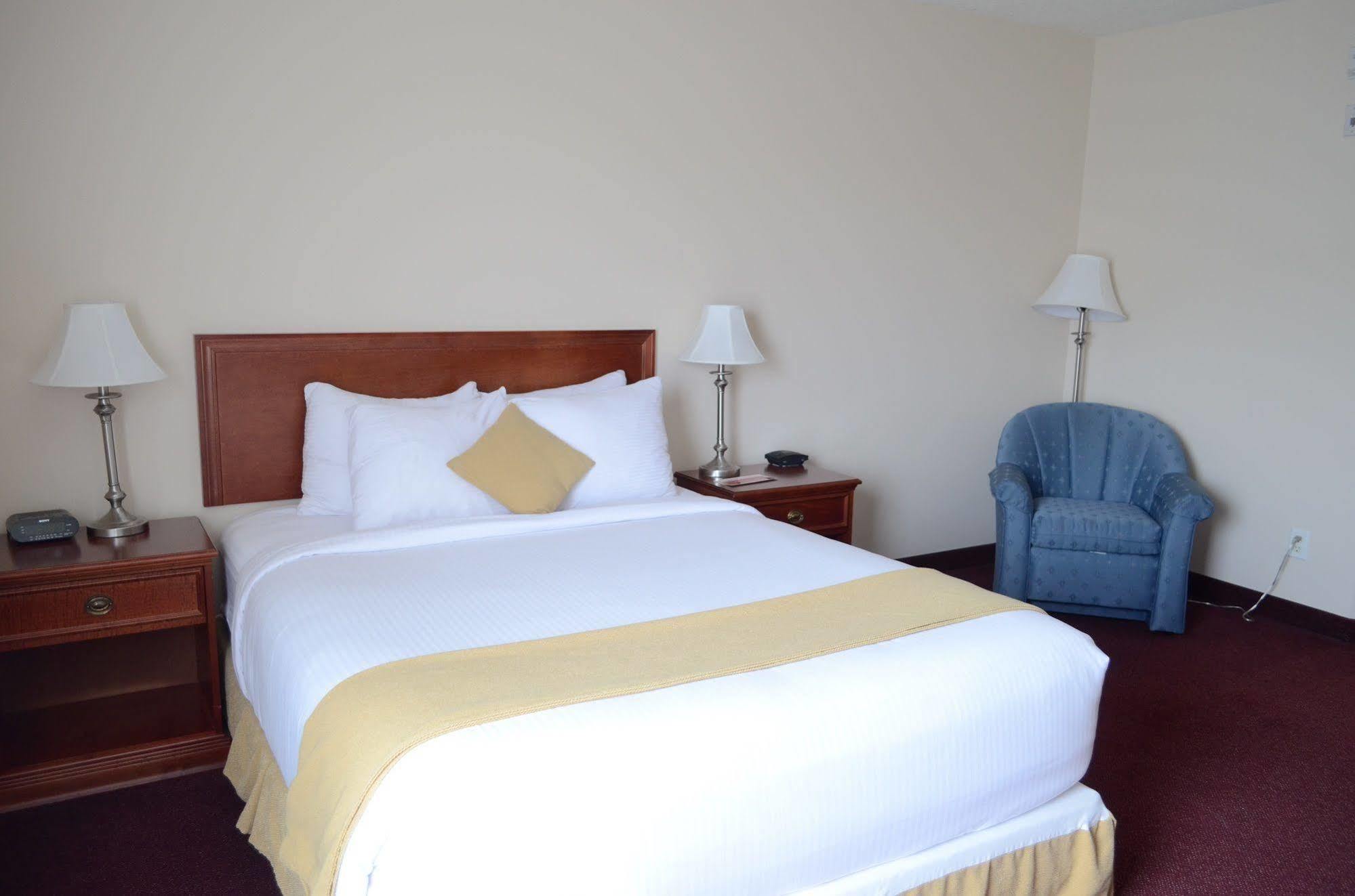Quality Inn & Suites Edmonton International Airport Leduc Buitenkant foto